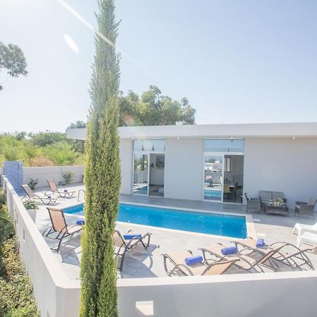 Polymnia Luxury Villas Protaras Buitenkant foto