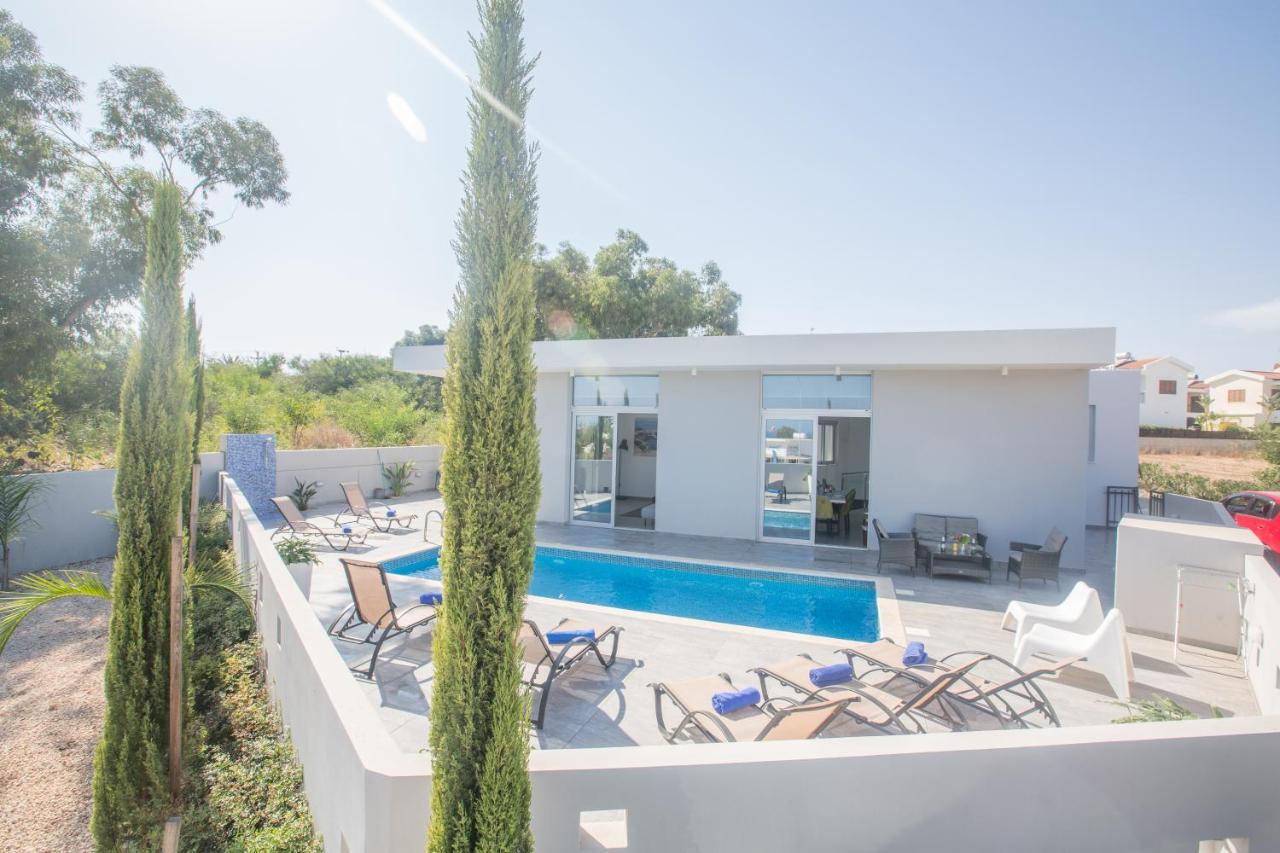 Polymnia Luxury Villas Protaras Buitenkant foto
