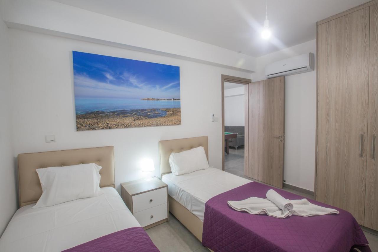Polymnia Luxury Villas Protaras Buitenkant foto