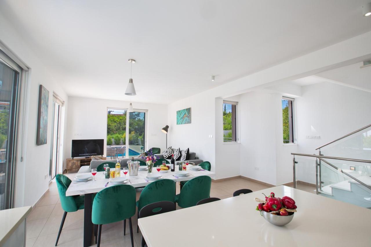 Polymnia Luxury Villas Protaras Buitenkant foto
