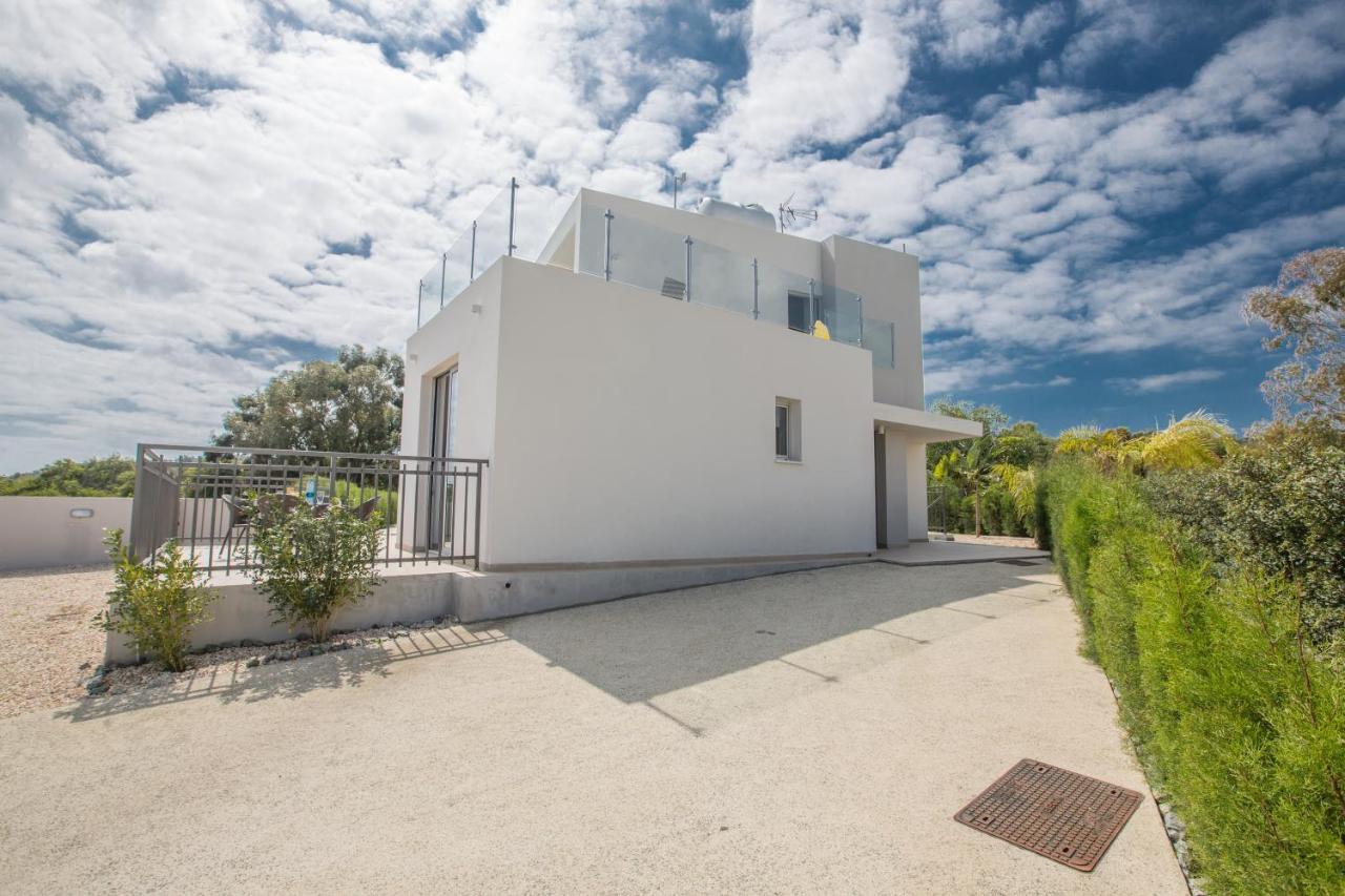 Polymnia Luxury Villas Protaras Buitenkant foto
